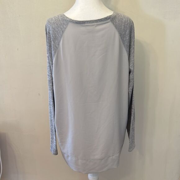J Crew gray mixed media long sleeve top Size XL EUC - Picture 6 of 9